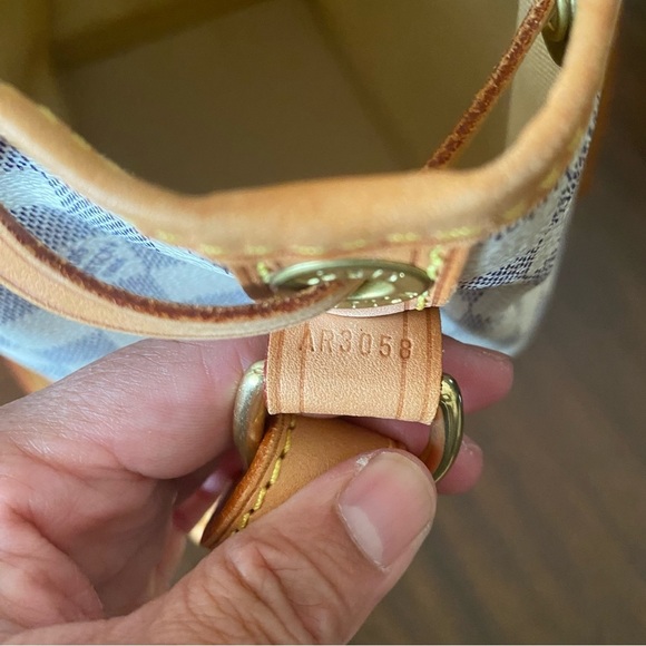 LV Noe GM azur - Picture 15 of 16